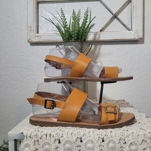 Madewell Tan Leather Sandals with Adjustable Buckle Straps Size 8